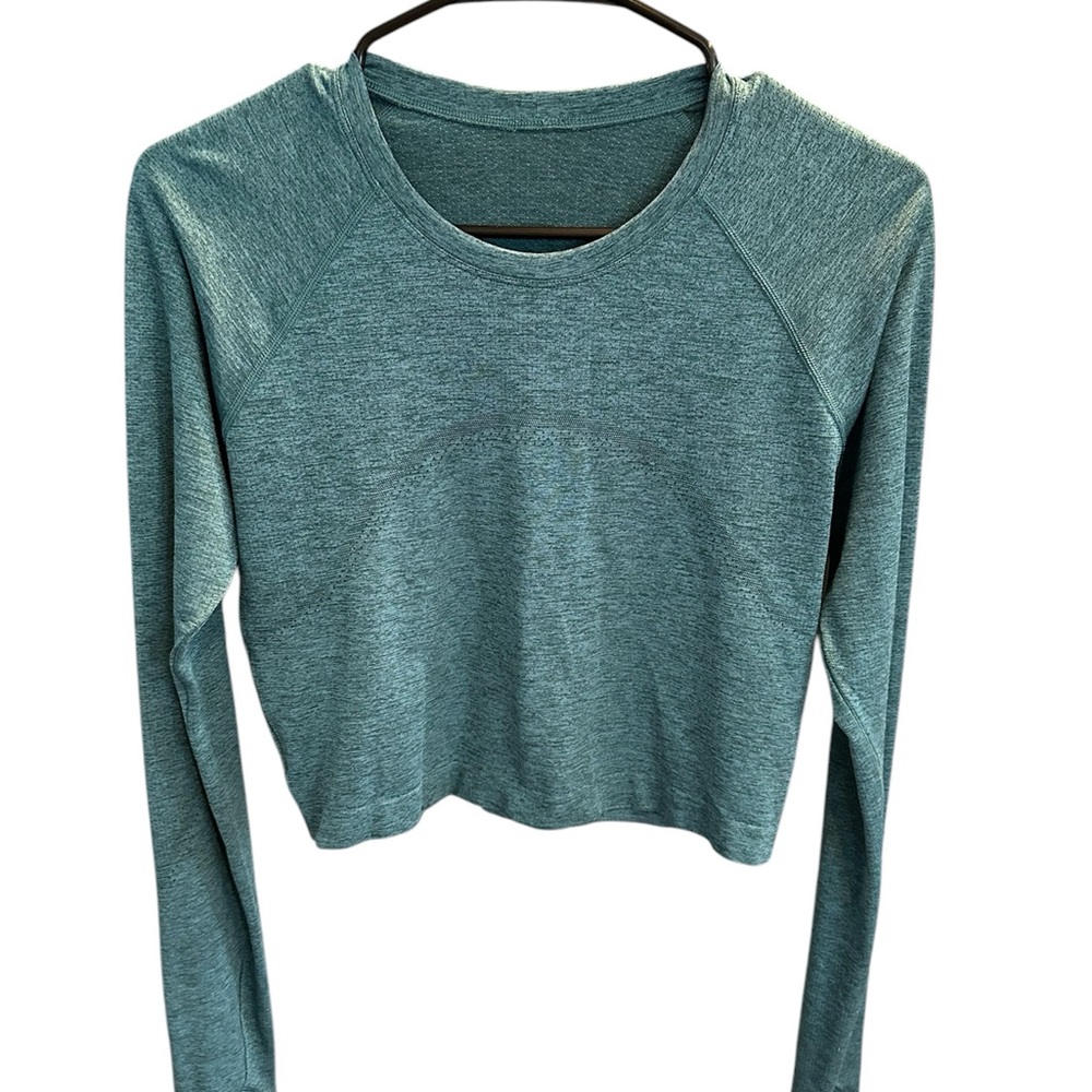 Women's Lululemon Swiftly tech long sleeve workout top